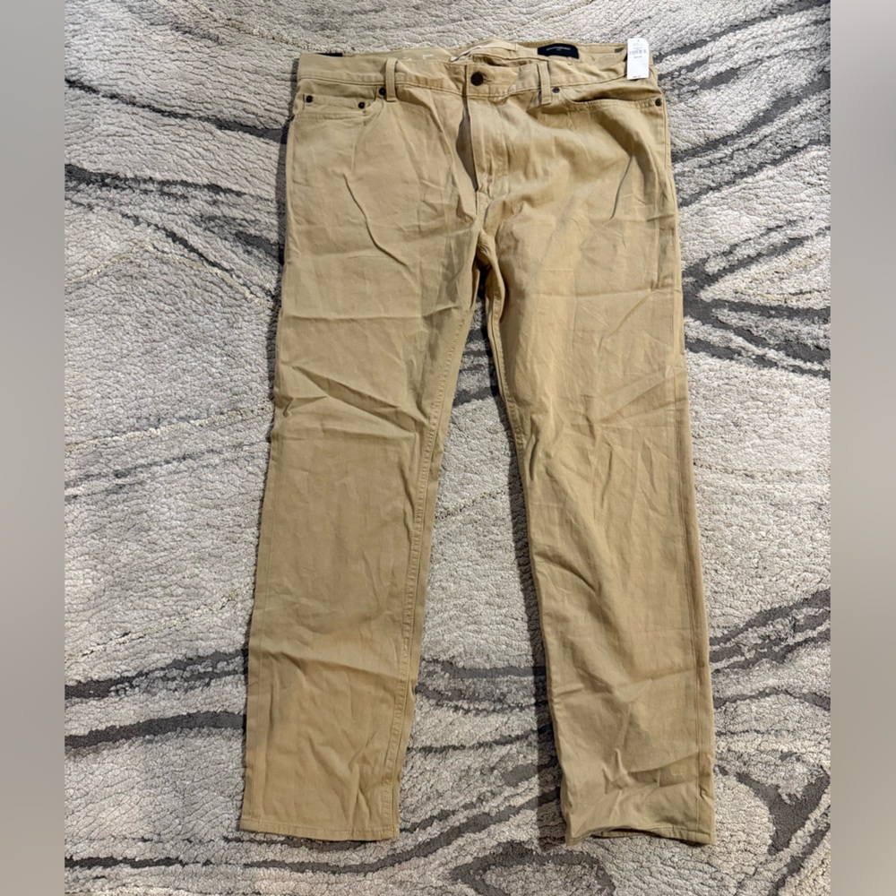 Banana Republic Men's Tan Chinos 38